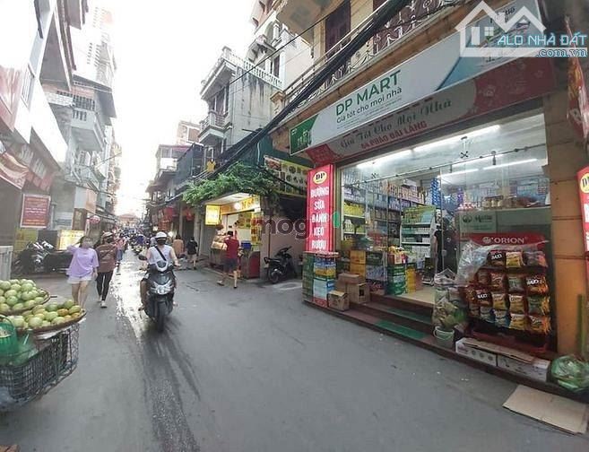 ⚜️ Bán Nhà Mặt phố Pháo Đài Láng, Đống Đa, 58m2 5T, MT 4m, Chỉ 15 Tỷ ⚜️