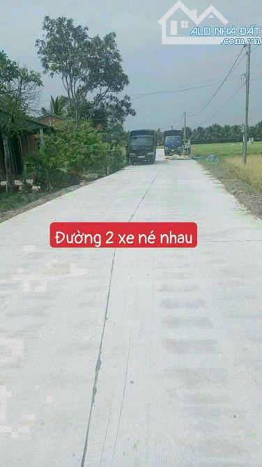 ĐẤT mT đan 2 làn ô tô né nhau 5x26 giá 660tr Bình Trinh Đông Tân Trụ Nền cao dân đông SHR