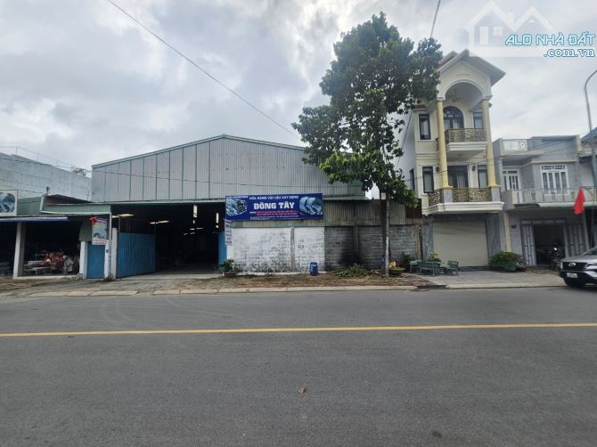 Đất mặt tiền kinh doanh đường Trần Quang Khải, gần chợ Dĩ An 1 và BigC Go 594 Dĩ An