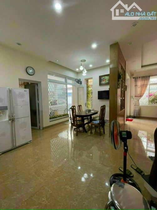 🏡🏡🏡 Bán Nhà 1 Trệt 1 Lầu Hẻm Oto Hoàng Hoa Thám 83M2 (7.5x12) - Giá: 6.5Tỷ