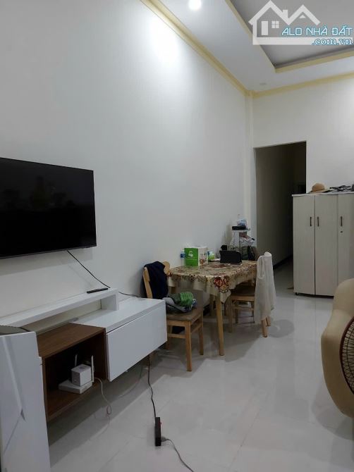 Bán nhà cấp 4 còn mới lô 2 đường Phan Trung gần khu phố biển Ocean Dunes, gần biển