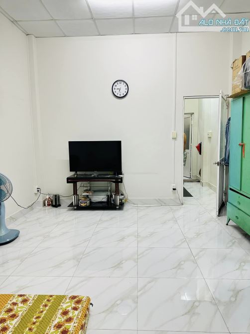 Hẻm Ô Tô 8m,NgayTrungTâm Phường  1,Đinh Tiên Hoàng Giáp Quận 1,55m2,2Tầng Nở Hậu,Nhỉnh 7Ty - 3