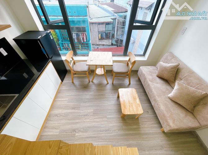 Cho thuê căn hộ Duplex giá sinh viên đủ nội thất gần trường NTT, đh Luật Quận 4 - 5
