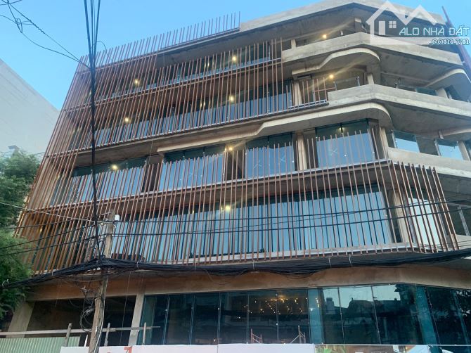Bán Tòa Bulding Góc 2mt Cửu Long và Lam sơn, P2, Q.Tân Bình - 20x23m - 8L - giá 220tỷ - 1