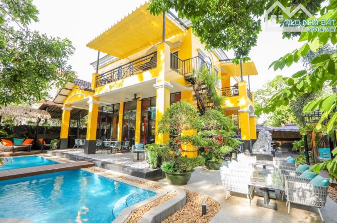 Cho thuê Biệt thự Hồ bơi đẹp Góc 2MT Nguyễn Văn Hưởng,P.Thảo Điền, DT: 650m2 giá 8000$/th - 2