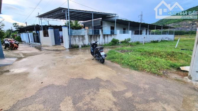 "Đất Diên Sơn- Diên Khánh cách đường Đồng Khởi khoảng 400m, cách đường Mỏ Đá 100m2.  660tr - 1
