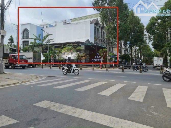 Nhà Góc 2 Mặt Tiền Đường TRẦN HOÀNG NA Cần Thơ Giá 20 tỷ Cách Đuòng Nguyễn Văn Cừ 60m - 3