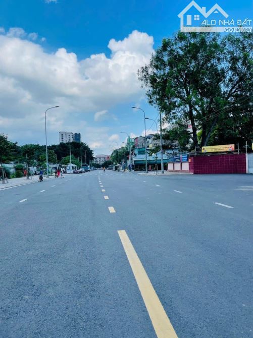 VĨNH HỘI - ĐOẠN ĐƯỜNG MỚI HOÀN THÀNH  ĐƯỜNG BỰ NHẤT QUẬN KHÔNG CÓ ĐỐI THỦ