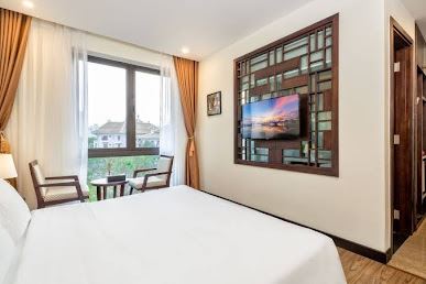 Cần bán Khách sạn Góc VIP Hồ Nghinh -Biển Mỹ Khê - Sơn Trà,240m-5 tầng - Giá 40 tỷ - 3