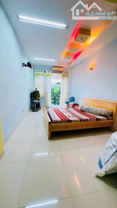 VĨNH HỘI - ĐOẠN ĐƯỜNG MỚI HOÀN THÀNH  ĐƯỜNG BỰ NHẤT QUẬN KHÔNG CÓ ĐỐI THỦ - 7