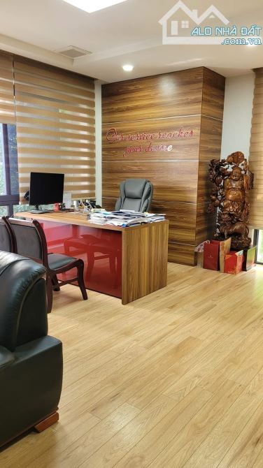 HIẾM MẶT PHỐ TÂN MAI MỘT MẶT PHỐ MỘT MẶT NGÕ ÔTÔ VỈA HÈ ĐÁ BÓNG 96m 6 tầng chỉ 29 tỷ. - 3