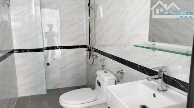 Bán nhà  Hữu Lê, Hữu Hòa, Thanh Trì, DT 35m 5T. Gía 2,35 tỷ - 2