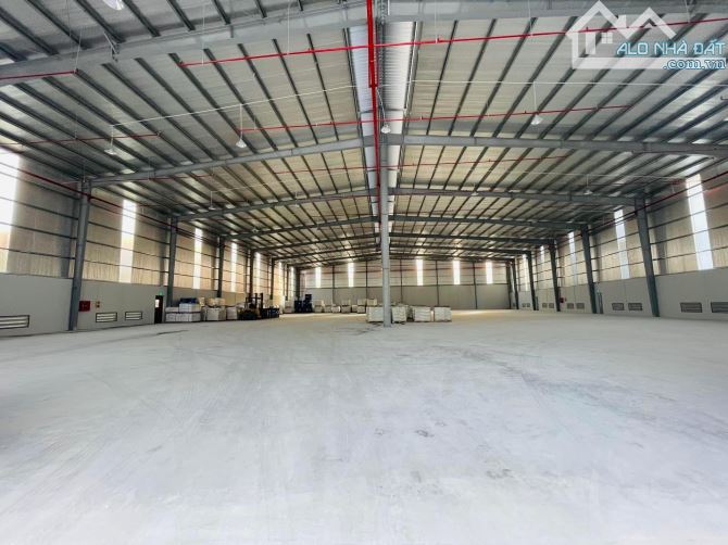 Cần cho thuê 3.200m2 trong KCN sài đồng xây mới - 2