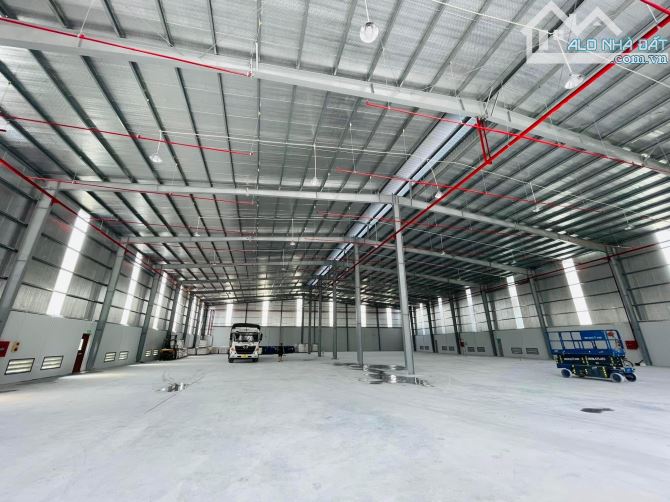 Cần cho thuê 3.200m2 trong KCN sài đồng xây mới - 3