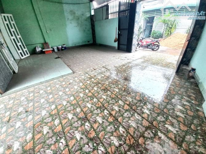 BÁN RẺ NHÀ ĐẤT TÂN HIỆP SỔ HỒNG RIÊNG THỔ CƯ ĐƯỜNG NHỰA 5m, SÂN ĐẬU 3 OTO - 9