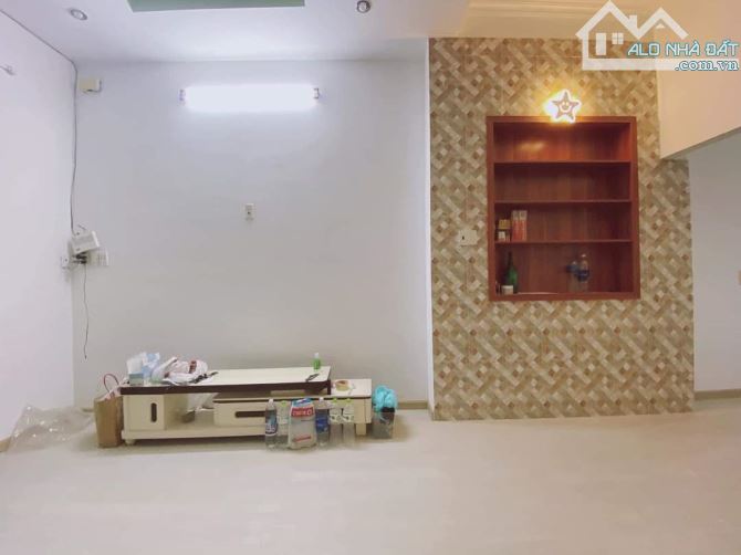 Bán nhà ngang hiếm 5m4, 2 tầng, gần 100m2, Bình Thạnh, giá 9 tỷ 4. - 5