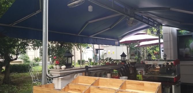 Cho thuê mặt bằng trệt Hưng Phước, DT: 80m2 đã có bàn ghế quầy bar giá rẻ. - 6