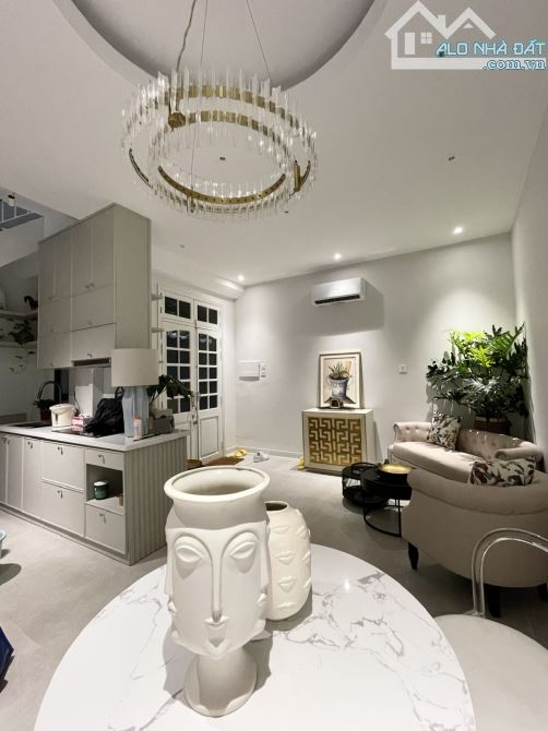 NHÀ SIÊU ĐẸP, Khu biệt thự Hàng Chuối 30m2 giá 8TỶ , - 9