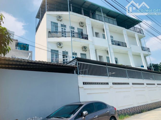 Bán CHDV 3 Tầng có 16 phòng, P. Linh Đông Thủ Đức, dt 228 m² giá 18,5 tỷ TL - 1