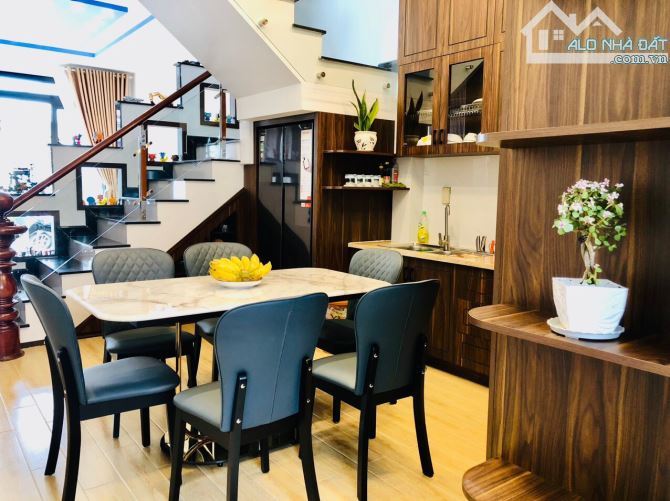 cần bán nhà phố mới xây nội thất cao cấp đường chính cổ loa phường 2 tp đà lạt - 2