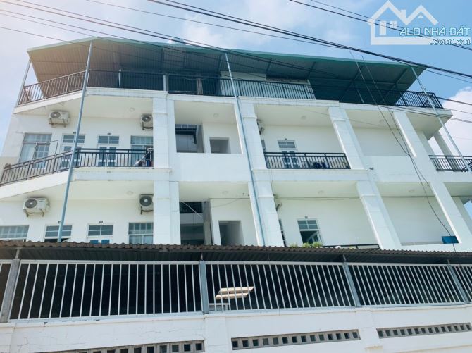Bán CHDV 3 Tầng có 16 phòng, P. Linh Đông Thủ Đức, dt 228 m² giá 18,5 tỷ TL - 2
