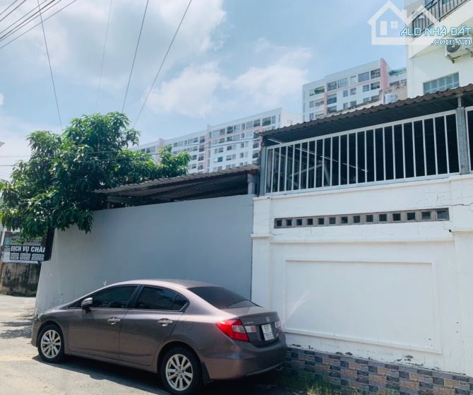 Bán CHDV 3 Tầng có 16 phòng, P. Linh Đông Thủ Đức, dt 228 m² giá 18,5 tỷ TL - 3