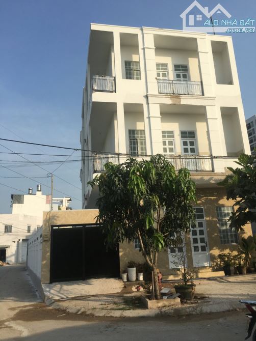 Bán CHDV 3 Tầng có 16 phòng, P. Linh Đông Thủ Đức, dt 228 m² giá 18,5 tỷ TL - 4