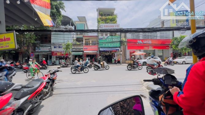 Bán nhà 3 tầng khu Hoàng Diệu - TT TP Đà Nẵng - oto chạy vi vu - Kinh doanh sầm uất - 2