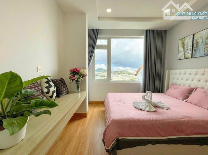 CĂN VILLA 2 MẶT TIỀN VIEW CỰC ĐẸP TRỊNH HOÀI ĐỨC - 4