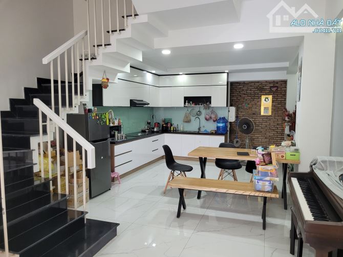 Nhà bán Hẻm xe hơi Phan Văn Trị Gò Vấp  4,5x13m 4 tầng 57m2 giá 7,8 tỷ có TL - 4