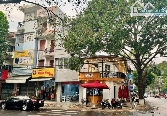 Nhà 3 lầu mặt tiền Lê Hồng Phong - giá chỉ còn 11tỷ8