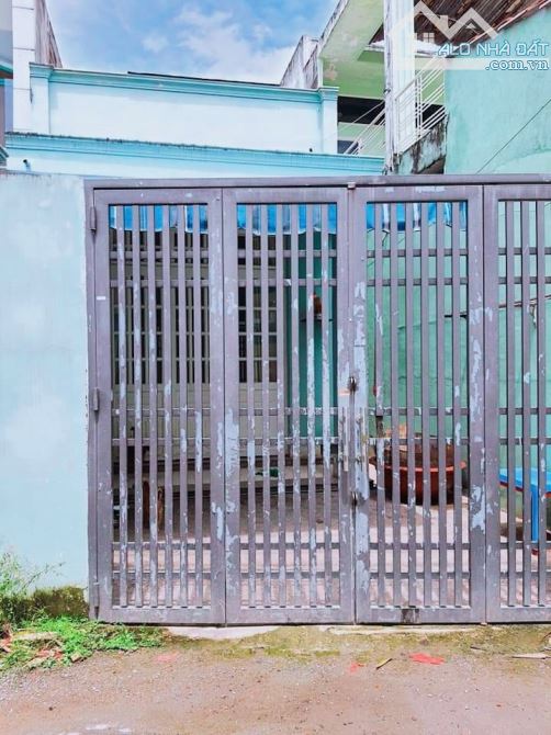 BÁN NHÀ TRƯỜNG CHINH QUẬN 12- GIÁ RẺ 100M2(4.7 x 22) CHỈ 6 TỶ TL