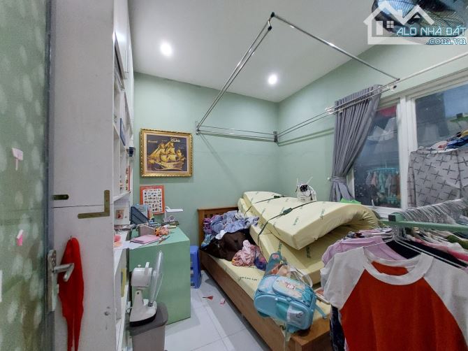 Chỉ 30tr/m2, nhà 2 mặt hẻm trước sau, ngay Chợ Cầu Quang Trung Tô Ký, CVPM Quang Trung - 10