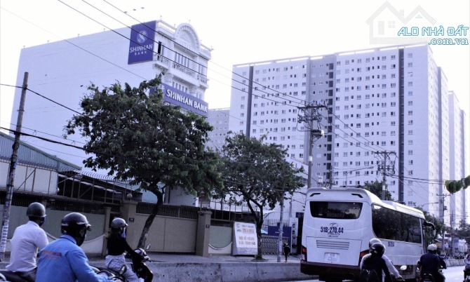 Bán Gấp Building MT Phan Văn Hớn Q12 -10x30m- 1300m2 Hầm 7 lầu- HDT 200tr chỉ 52 tỷ. - 1