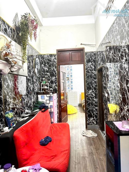 Nhà 3 lầu mặt tiền Lê Hồng Phong - giá chỉ còn 11tỷ8 - 3