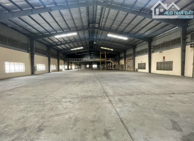 TTB. Cho thuê kho xưởng trong KCN Cát Lái Quận 2. DT: 1.720m2; 2.820m2 - 6