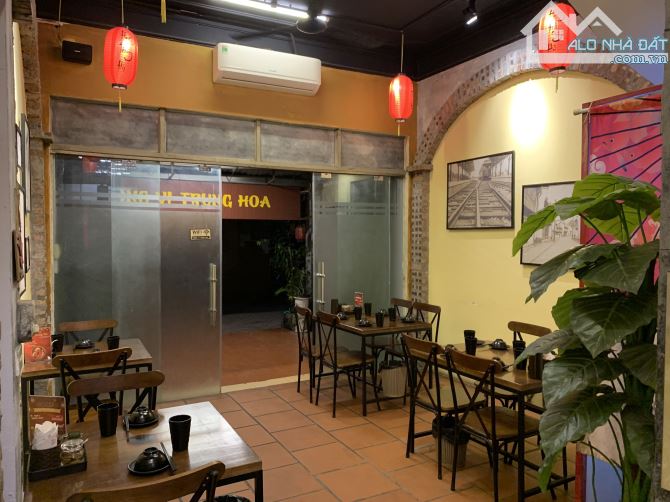 Sang nhà hàng Nguyễn Phong Sắc, Cầu Giấy, 350m2, giá: 680 triệu, hđ 10 năm, thuê 50 triệu - 7