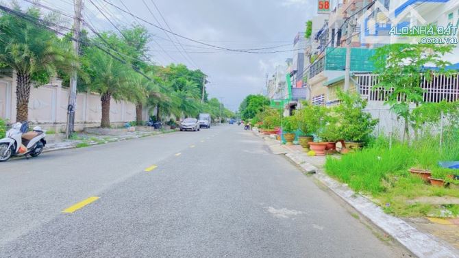 Cho thuê Đất  240 m2 khu Cồn Khương 10 triệu