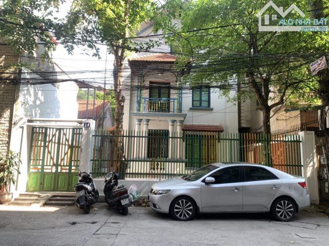 60 triệu/tháng! Mặt ngõ! 3 ô tô tránh! Cho thuê nhà Kim Mã 325m2, 4 tầng, mt11m.