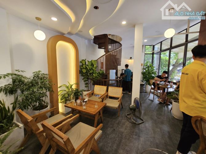 ⚜️ VIP NHÀ HÀNG CAFE MẶT PHỐ LÝ THÁI TỔ, HOÀN KIẾM, 48M2 5T MT KHỦNG 18M, CHỈ 54 TỶ ⚜️