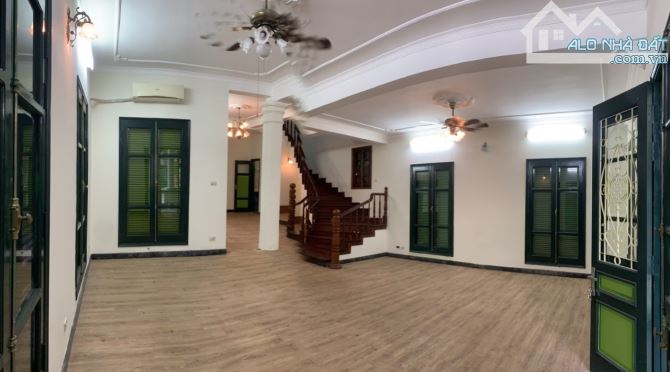 60 triệu/tháng! Mặt ngõ! 3 ô tô tránh! Cho thuê nhà Kim Mã 325m2, 4 tầng, mt11m. - 1