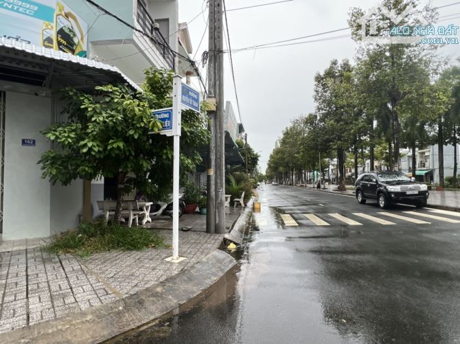 Bán Nhà Góc đường Nguyễn Tất Thành, Mỹ Phước TP Long Xuyên An Giang - 1