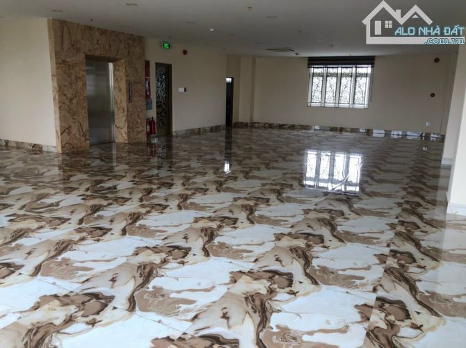 Tòa Building Hầm 7 Tầng_DT:16x20m với 1900m2 Sàn MT 57-59 Nguyễn Văn Kỉnh,P.TML,Q2_180 Tỷ - 4