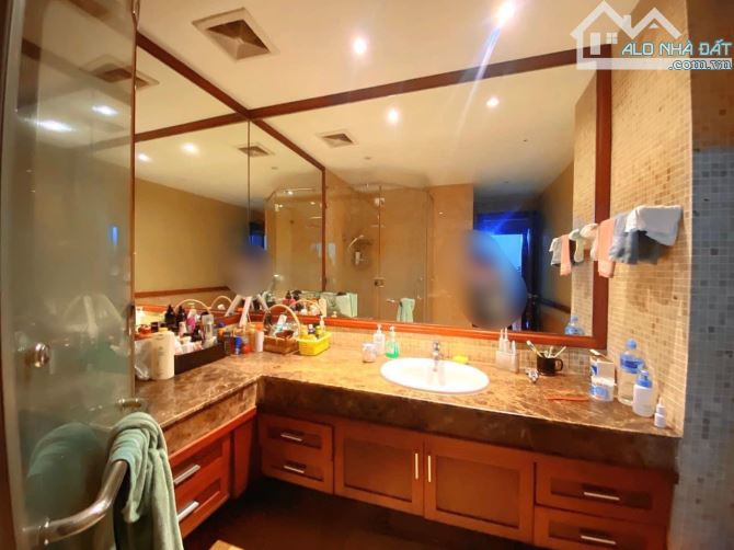 BIỆT THỰ VIP VƯỜN ĐÀO, VIEW VƯỜN HOA, FULL NỘI THẤT, HẦM ĐỂ ÔTÔ. 203m2 - MT13m Giá 86Tỷ. - 7