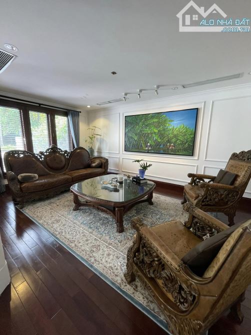 BÁN BIỆT THỰ CIPUTRA 305M2 - MẶT ĐƯỜNG CHÍNH KĐT - LÔ GÓC 3 THOÁNG ĐẸP VÔ CÙNG - 11