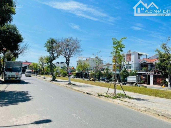Chủ kẹt tiền bán lô góc 2 mặt tiền 203m2(8x26m) Yên Thế-Bắc Sơn và Hòa An 6 giá tốt - 7