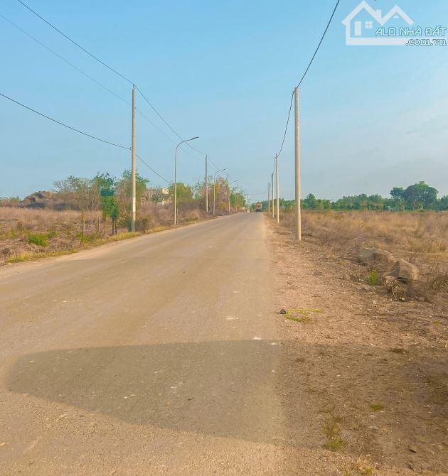 LÔ ĐẤT MT NHỰA CHÍNH CÁCH XUÂN SƠN-ĐÁ BẠC 200M, NGÃ 6 ĐÁ BẠC 2KM, THÍCH HỢP PHÂN LÔ - 1