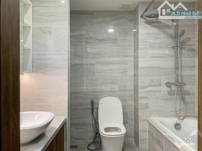 Cho thuê căn hộ CC Saigon Asiana, Quận 6. DT 75m2, 2PN - 2WC. Giá 10 tr/th - 2