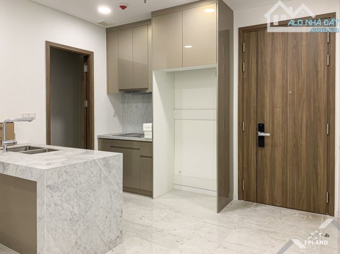 Cho thuê căn hộ CC Saigon Asiana, Quận 6. DT 75m2, 2PN - 2WC. Giá 10 tr/th - 3