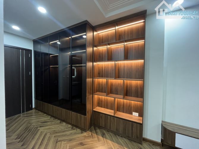 Bán nhà Nguyễn Văn Cừ, Long 60M, 7 TẦNG, GARA, THANG MÁY, KINH DOANH, FULL NỘI THẤT, 14 tỷ - 6